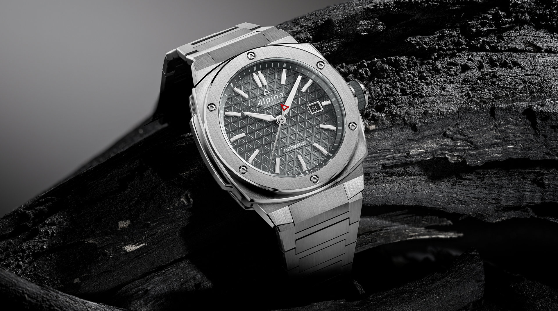 Watches and Wonders 2023 - Alpiner Extreme Automatic Grey
