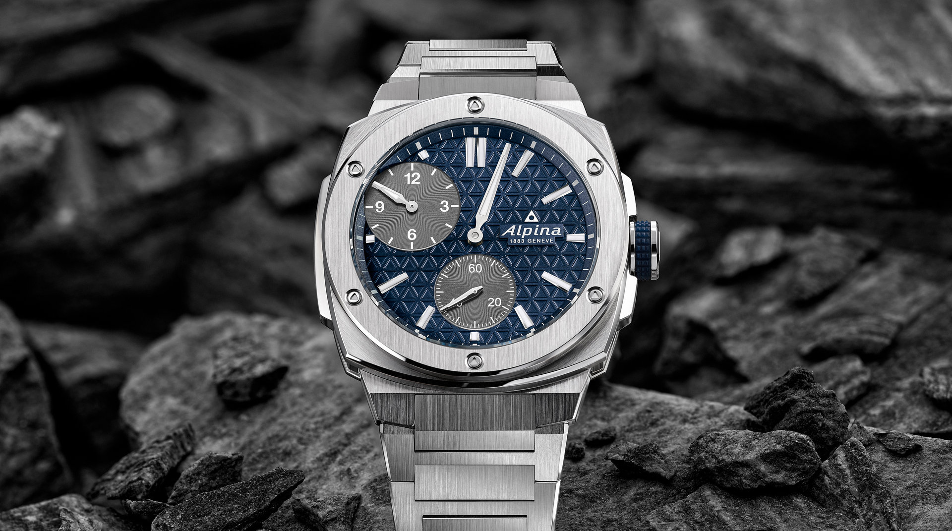 Watches and Wonders 2023 Alpiner Extreme Regulator Automatic Navy Blue