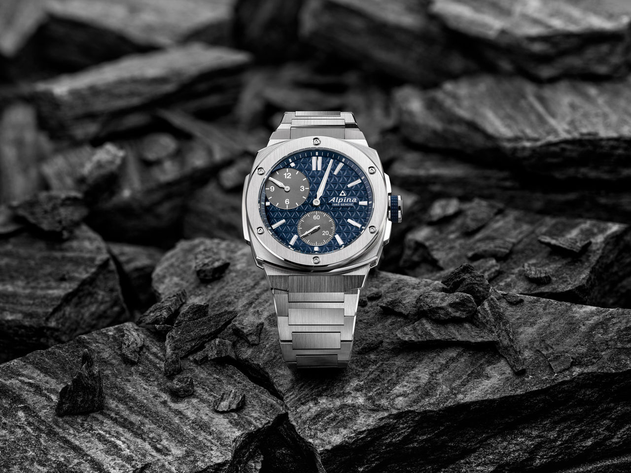 Alpiner Extreme Regulator Automatic Navy Blue