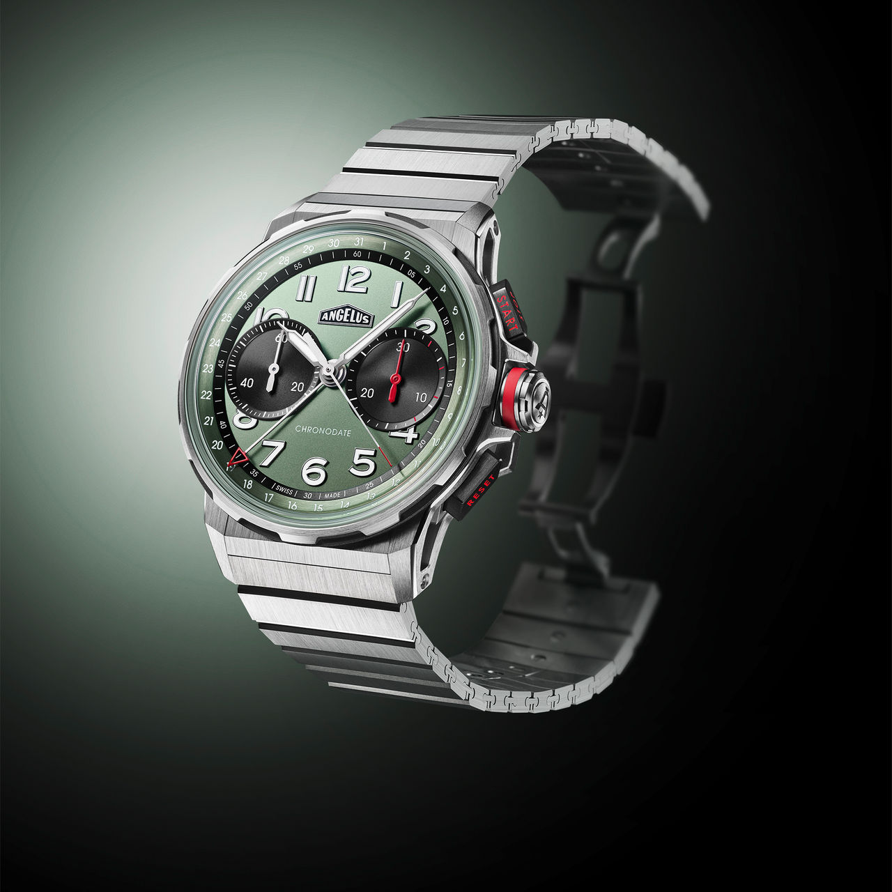 AN Chronodate Titanium-green-titanium_3-4.jpg