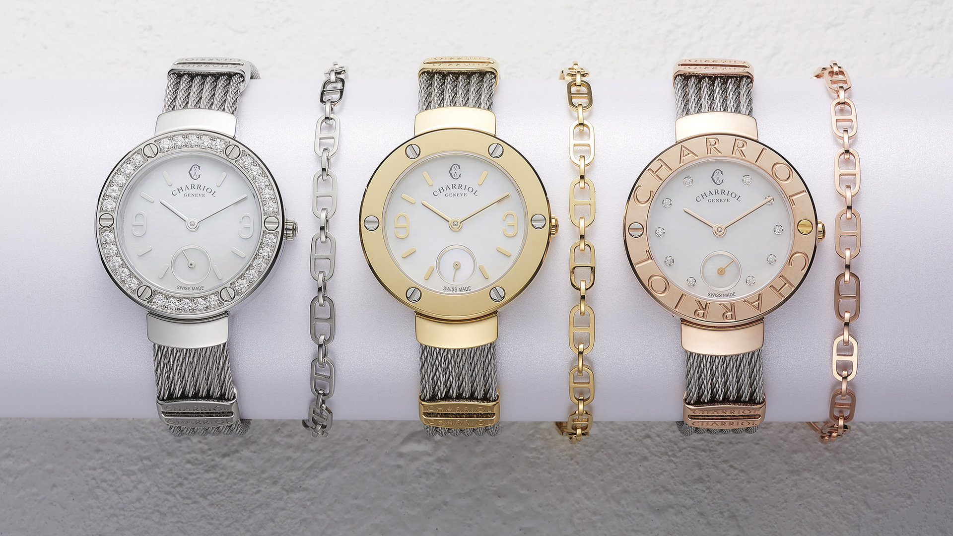 Watches and Wonders 2023 - ST-TROPEZ™ 30 display picture 1