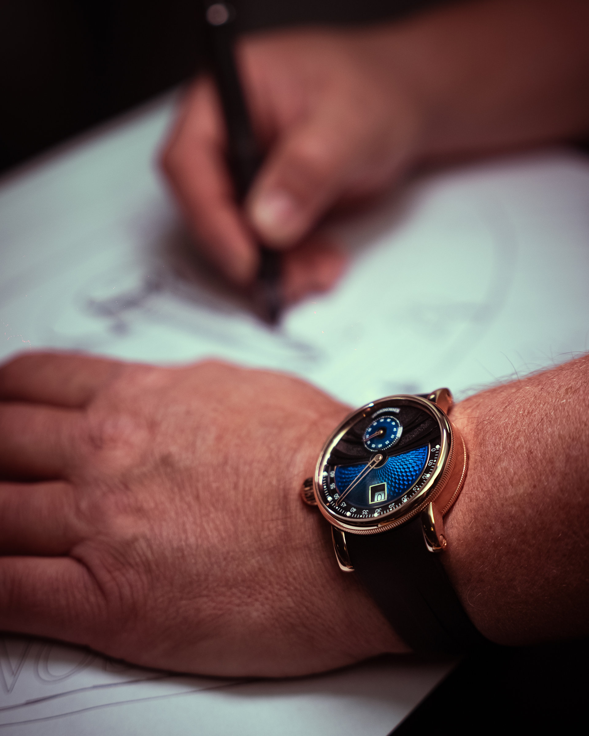 Несколько часов SIHH-2023 года. Часть 1 Часы