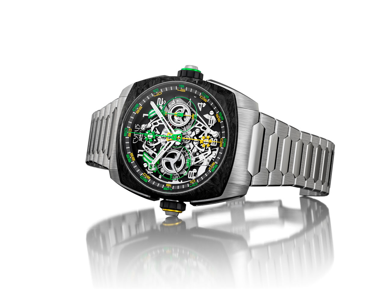 Dice_Lime_Carbon Bracelet_Lifestyle_white.jpg
