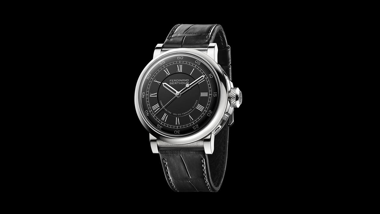 01_FB_2RE.1-1_Black_Front.jpg