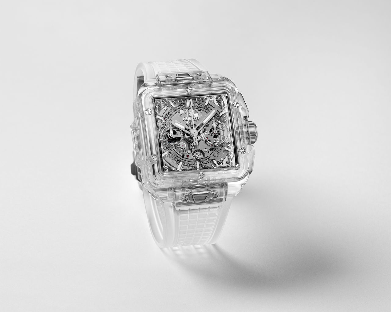 Hublot-Square-Bang-Saphire.jpg