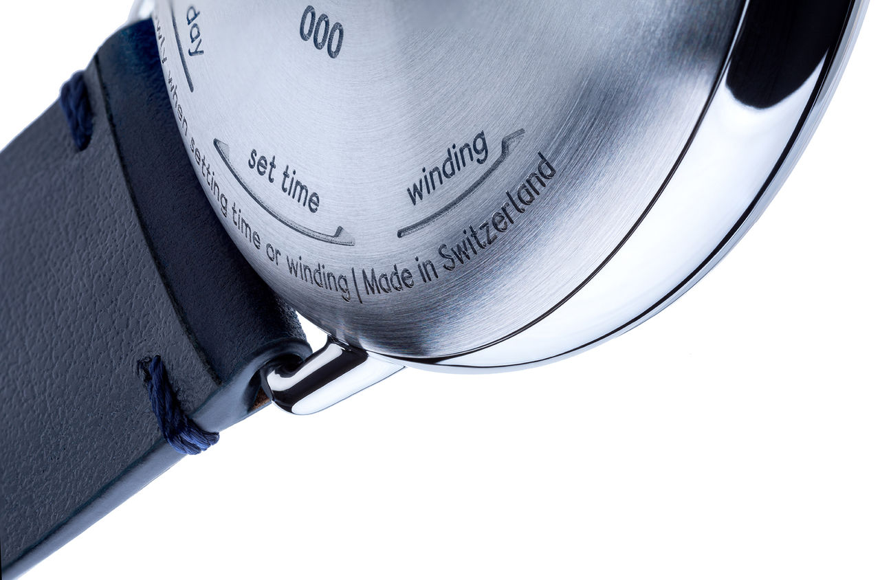 Ressence Type 1° Round - Night Blue - Caseback - LD.jpg
