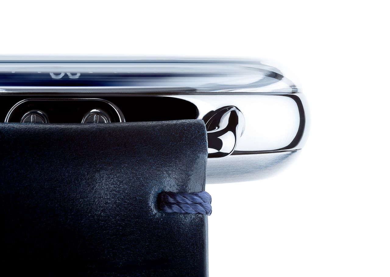 Ressence Type 1° Round - Night Blue - Flat - LD.jpg