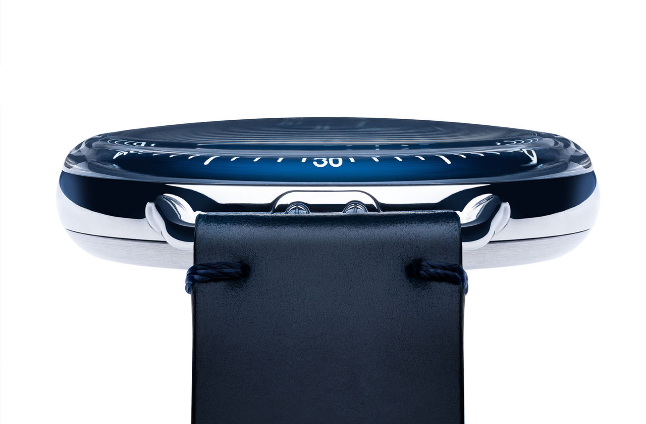 Ressence Type 1° Round - Night Blue - Side - LD.jpg