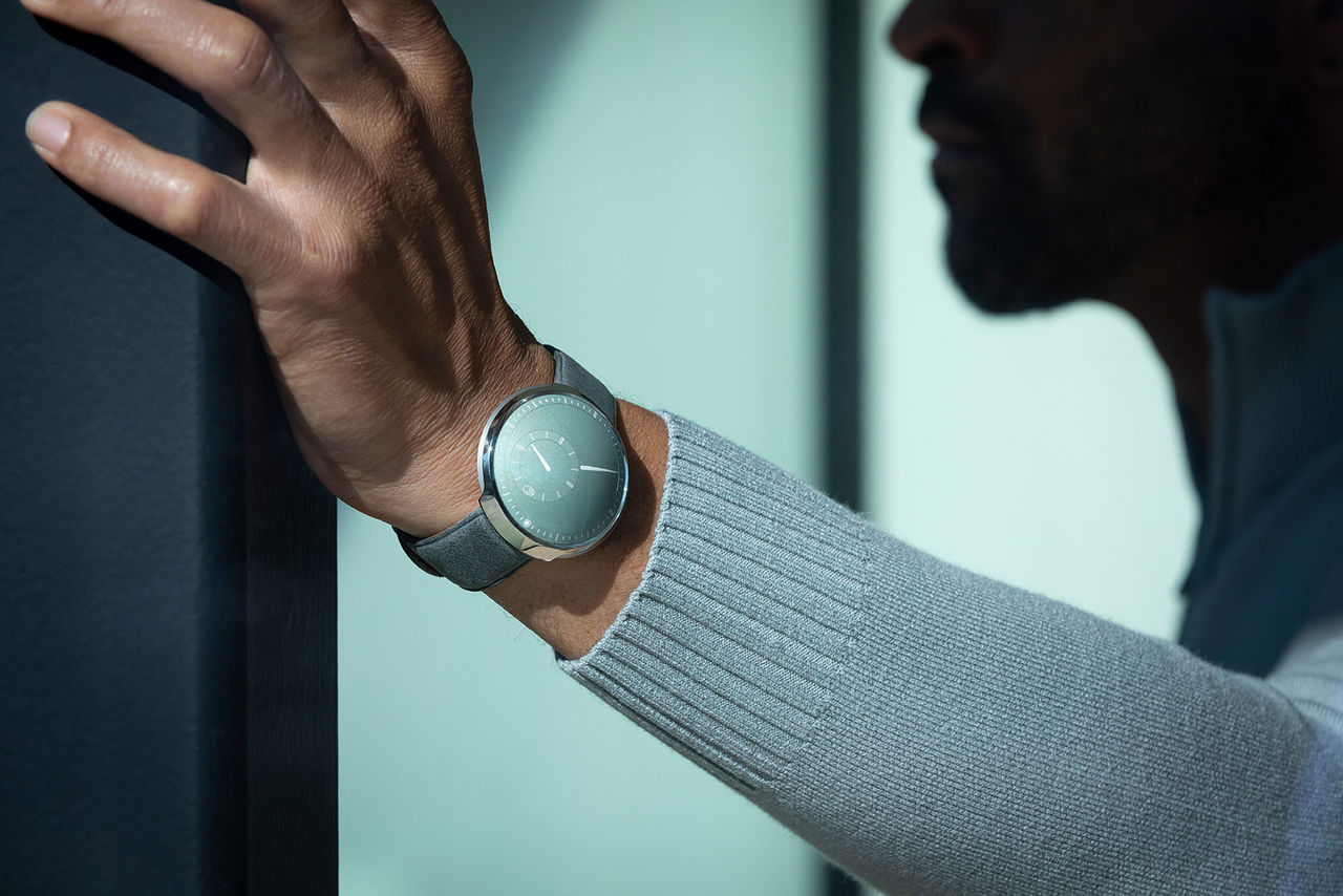 Ressence Type 8 S - Lifestyle man 1 - LD.jpg
