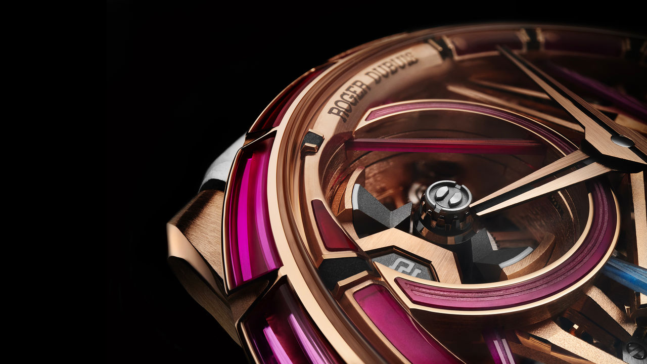 roger_dubuis_excalibur_spinstone_ex0950_3840x2160_3.jpg