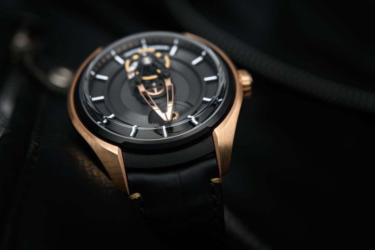 2021-12-ULYSSE-NARDIN-VOG8462.jpg