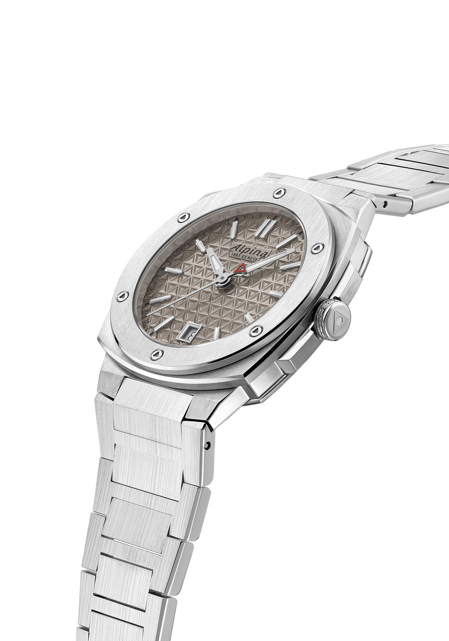 2024_Alpina_Alpiner_Extreme_Quartz_AL-220BG2AE6B_Side.jpg