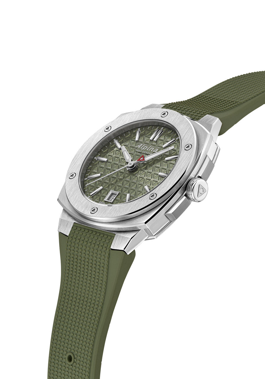 2024_Alpina_Alpiner_Extreme_Quartz_AL-220K2AE6_Side.jpg