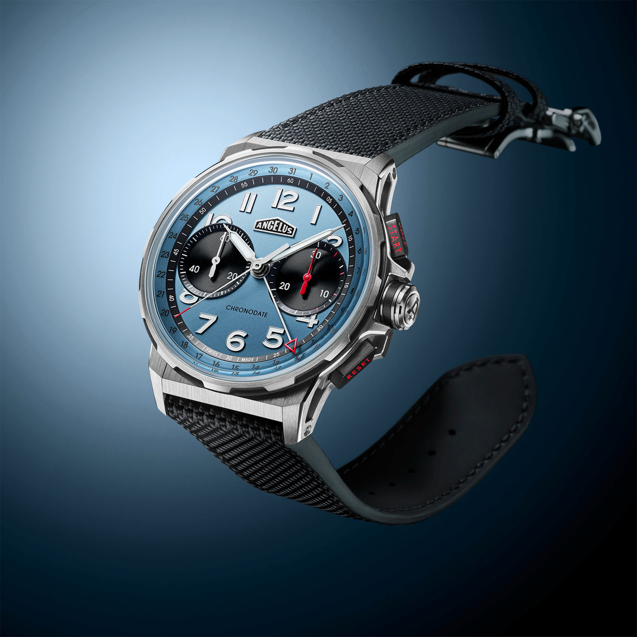 AN_chronodate-titanium-storm-blue-rubber-1_01.jpg