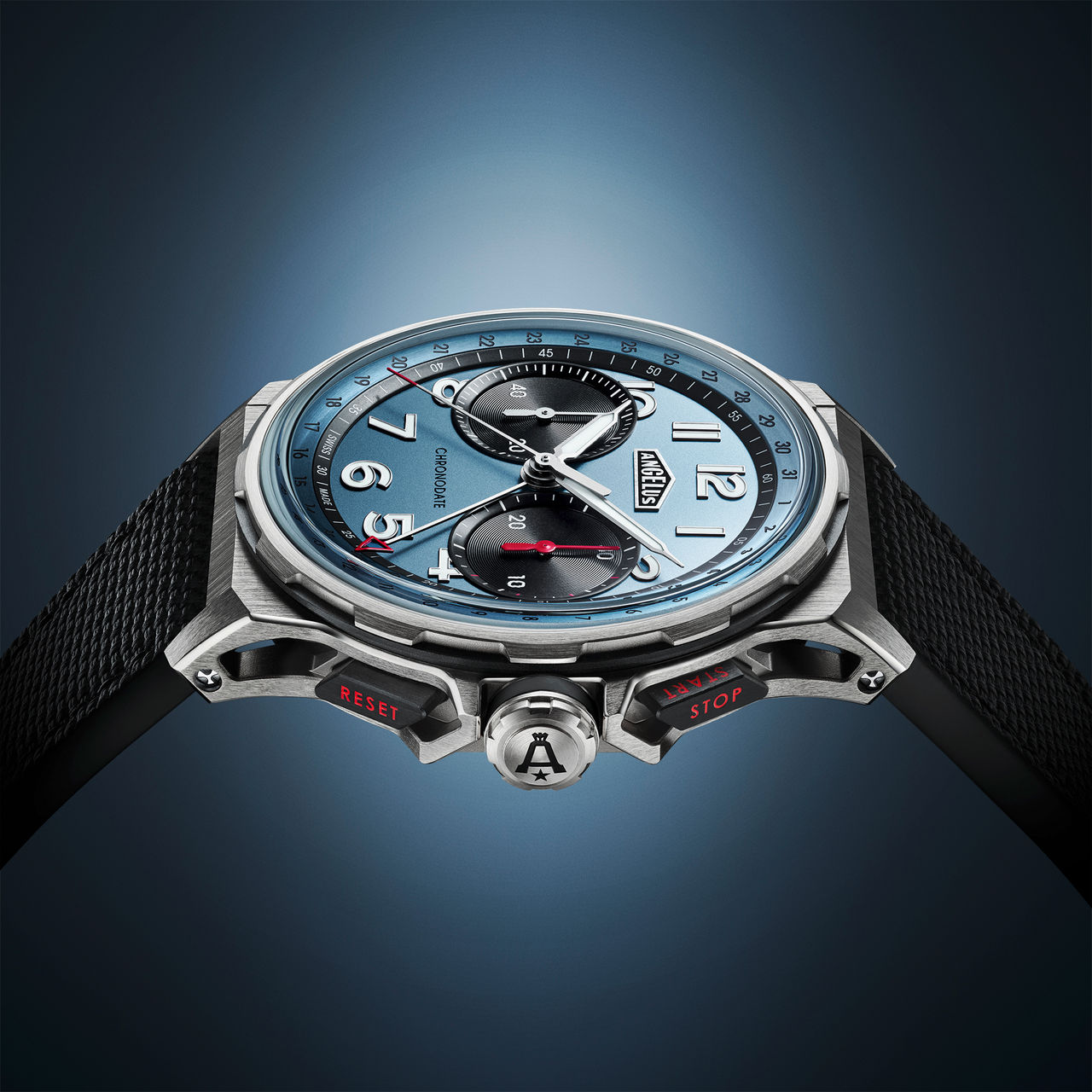 AN_chronodate-titanium-storm-blue-rubber-2_01.jpg