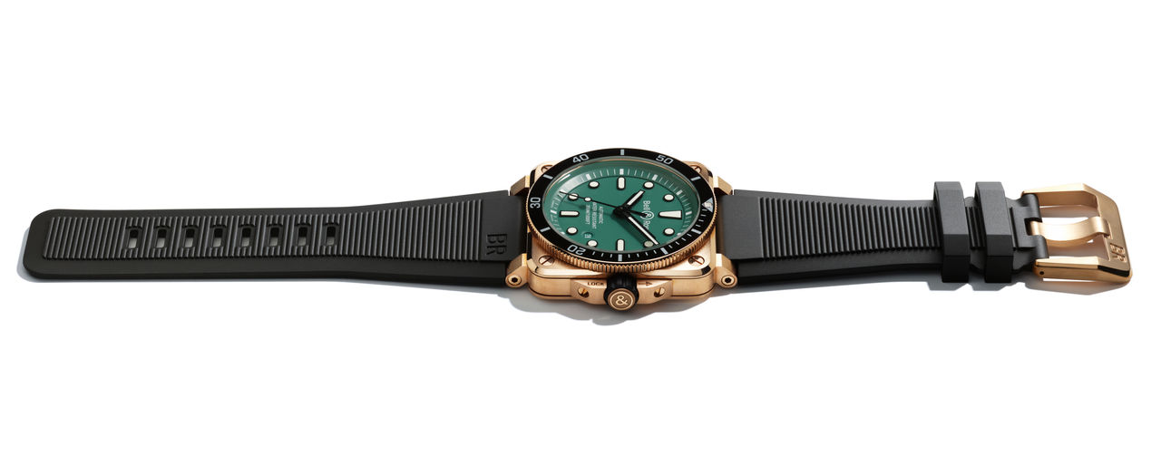 N45-005-BR03-Diver-Black-Green-Bronze.jpg