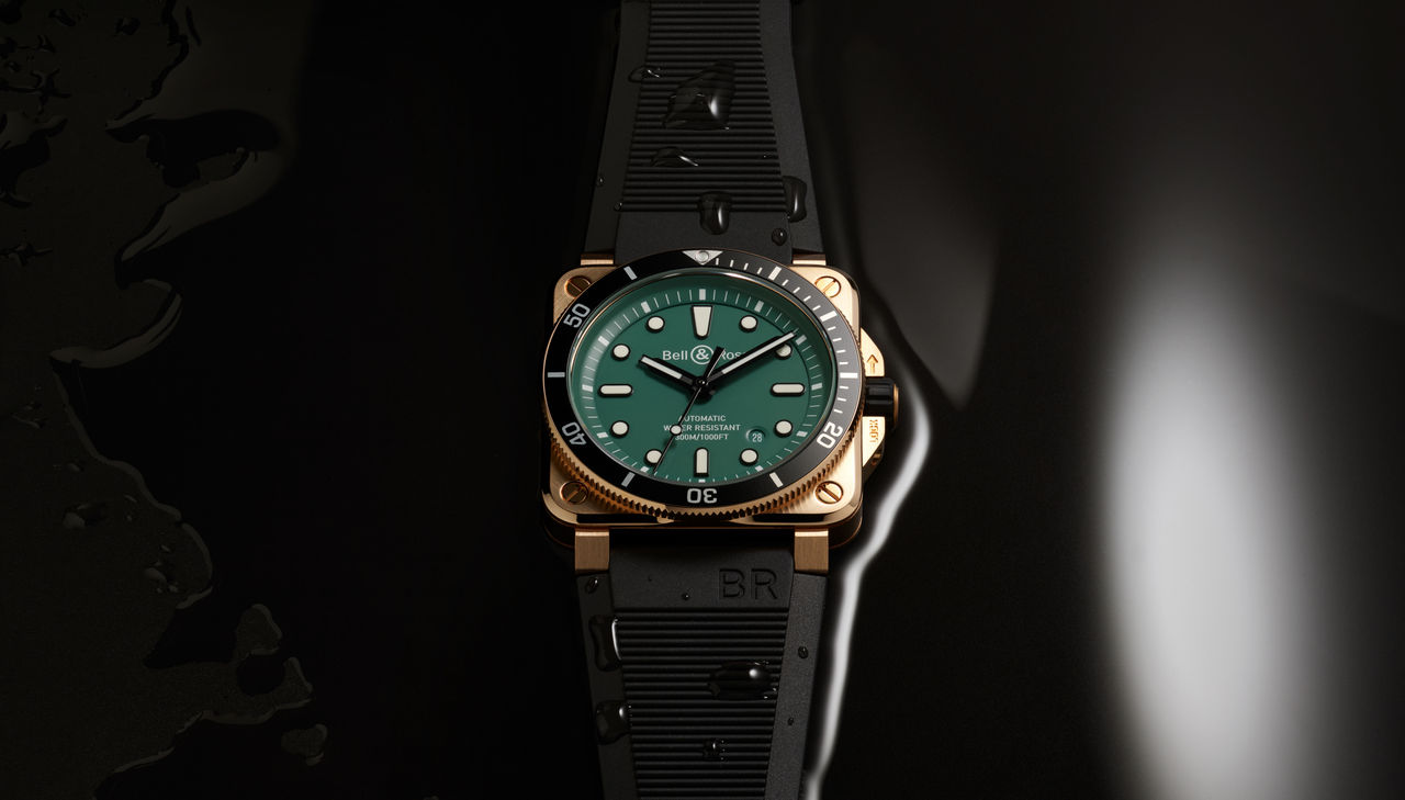 N45-006-BR03-Diver-Black-Green-Bronze.jpg