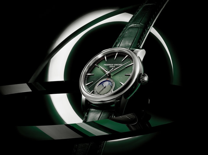 Classic Moonphase Date Manufacture Dark Green