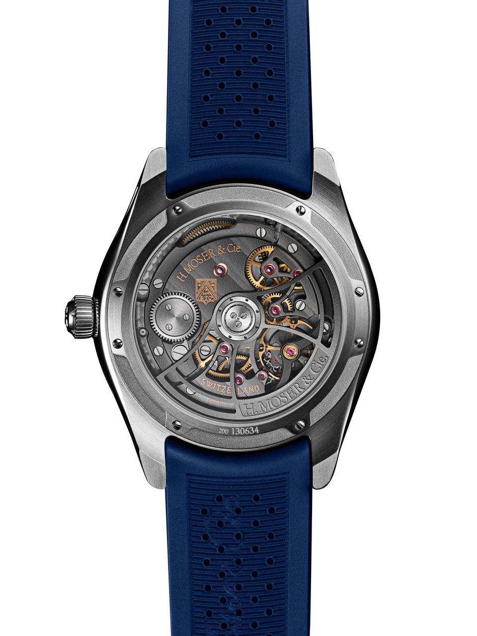 HMoser_3201-1204_Pioneer_CentreSeconds_Citrus__Caseback_W.jpg