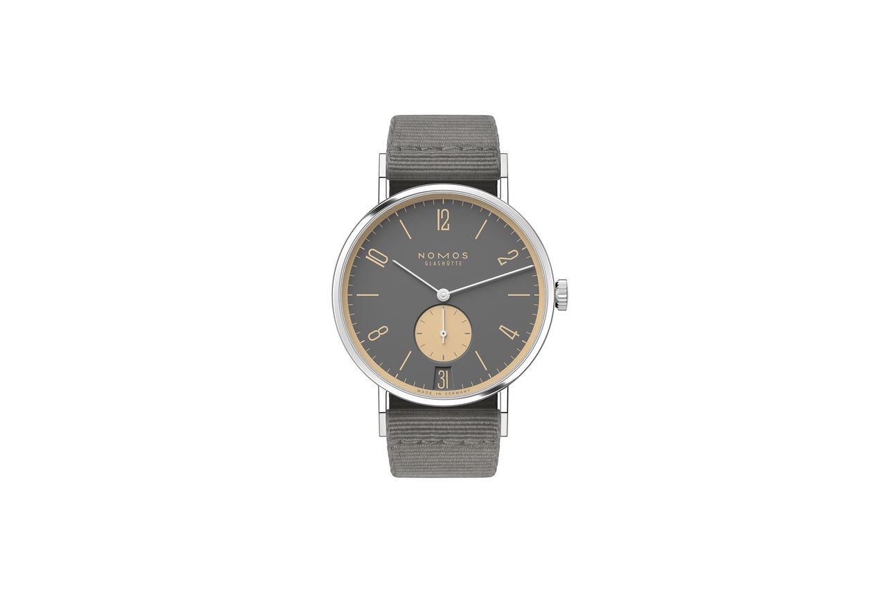 nomos_tangente-38-datum-haifischgrau-01.jpg