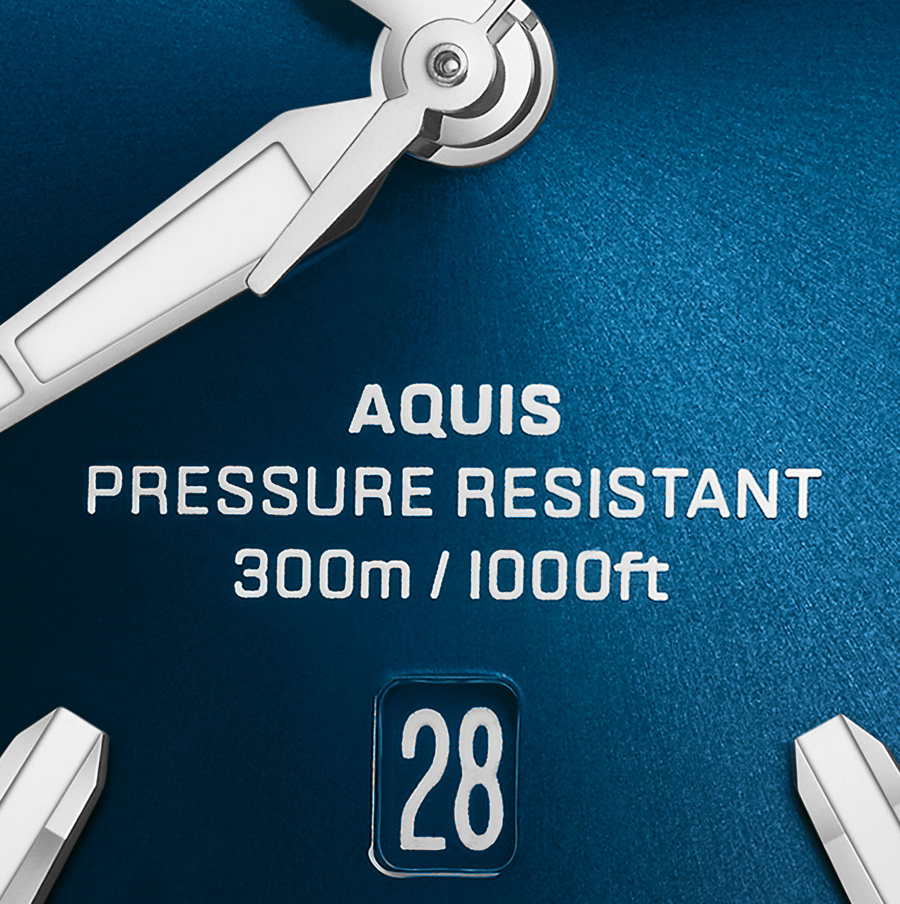 Aquis Date 43.5 mm - 01 733 7787 4135-07 8 22 04PEB.jpg