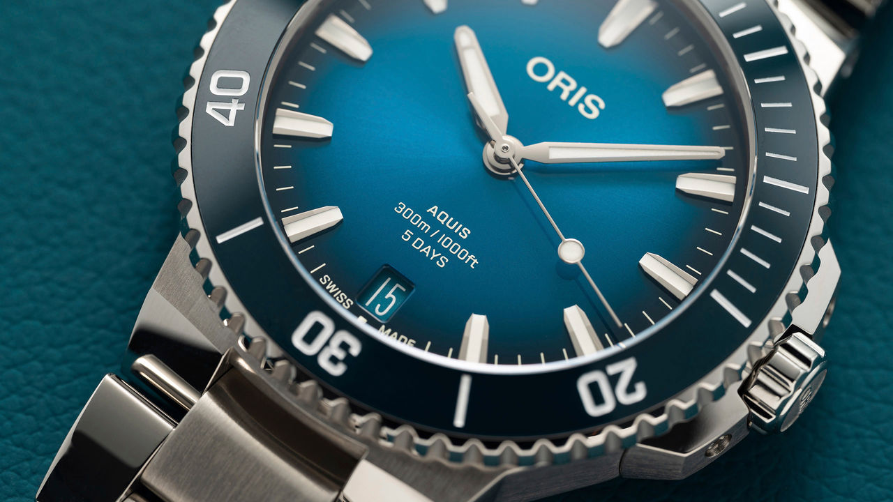 Aquis Date Calibre 400 43.5mm - 01 400 7790 4135-07 8 23 02PEB.jpg