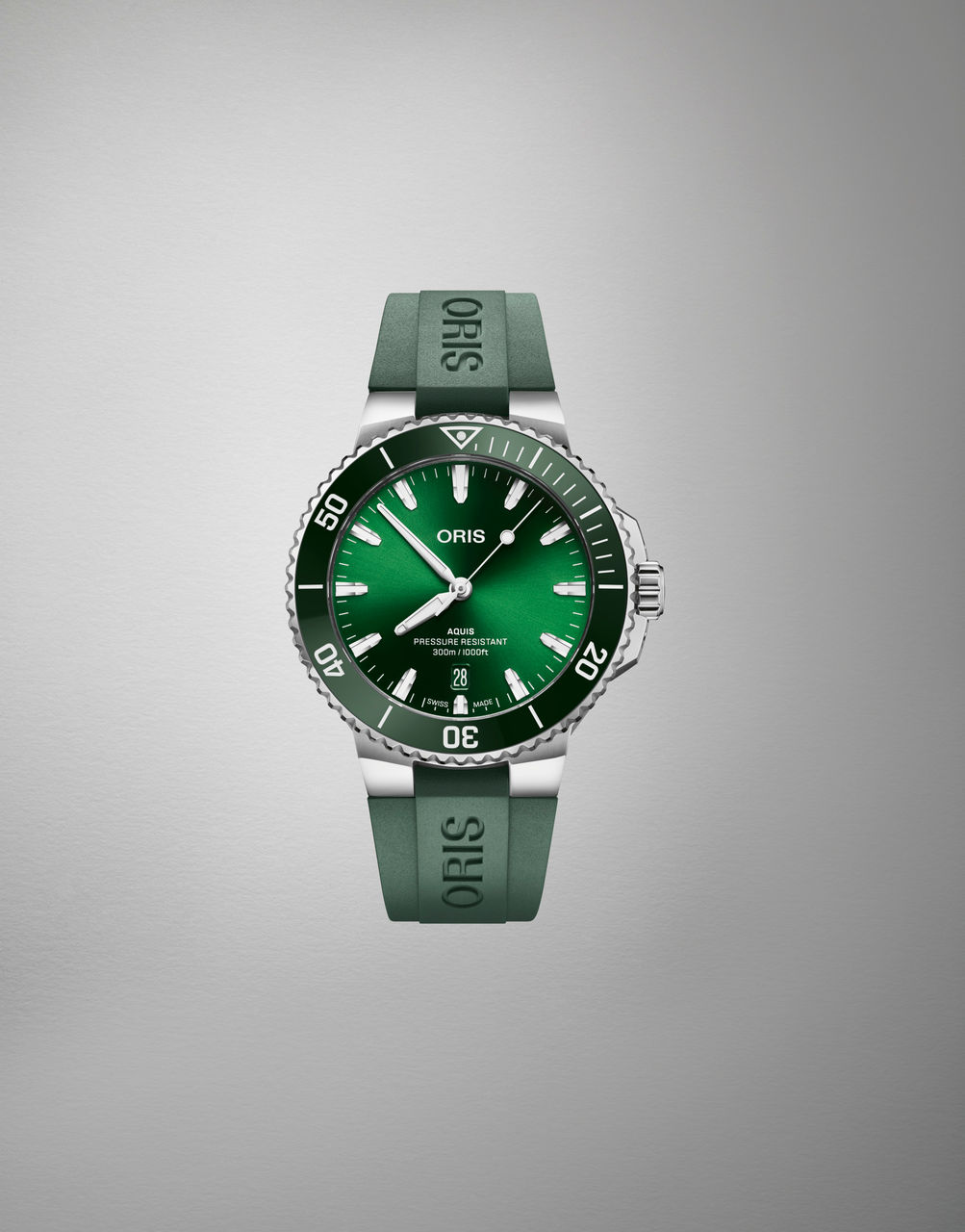 Aquis Date 41.5 mm - 01 733 7787 4157-07 4 22 37FC.jpg