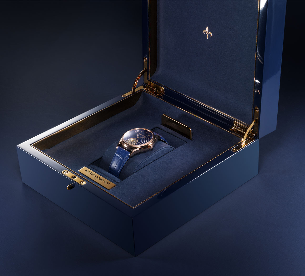 PEQUIGNET-ROYALE-TOURBILLON-8.png