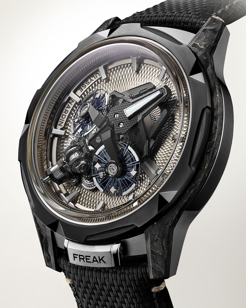 Ulysse_Nardin_Freak_S_Nomad_Main_Mobile.jpg